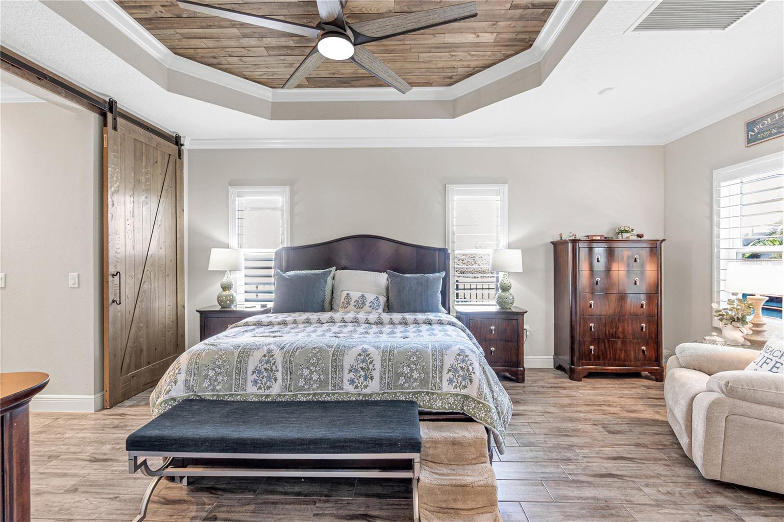 Image 15 of 46 For 6423 Tideline Drive