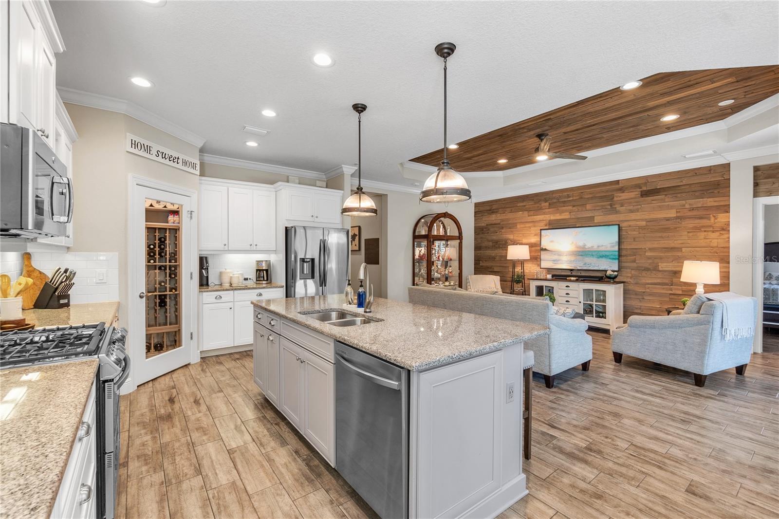 Image 3 of 46 For 6423 Tideline Drive