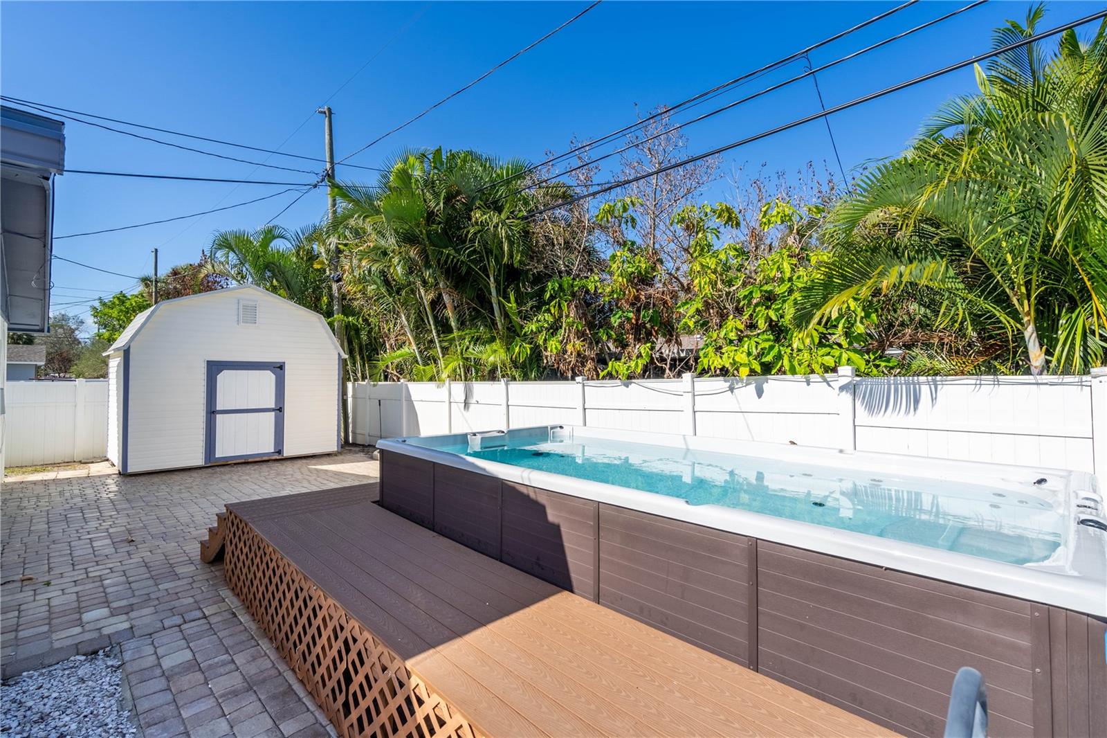 Image 27 of 27 For 1825 Shore Acres Blvd Ne