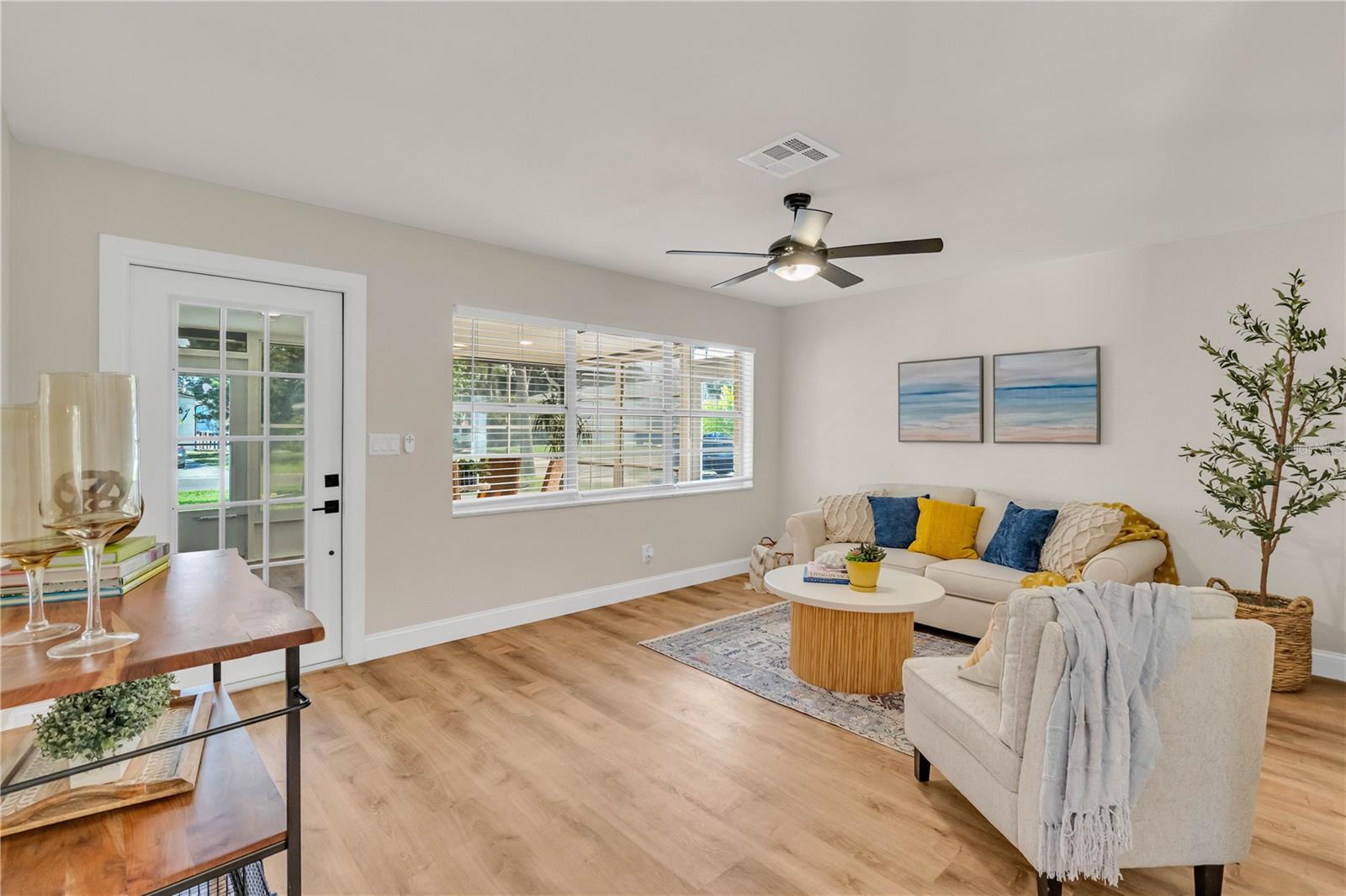 Image 6 of 27 For 1825 Shore Acres Blvd Ne