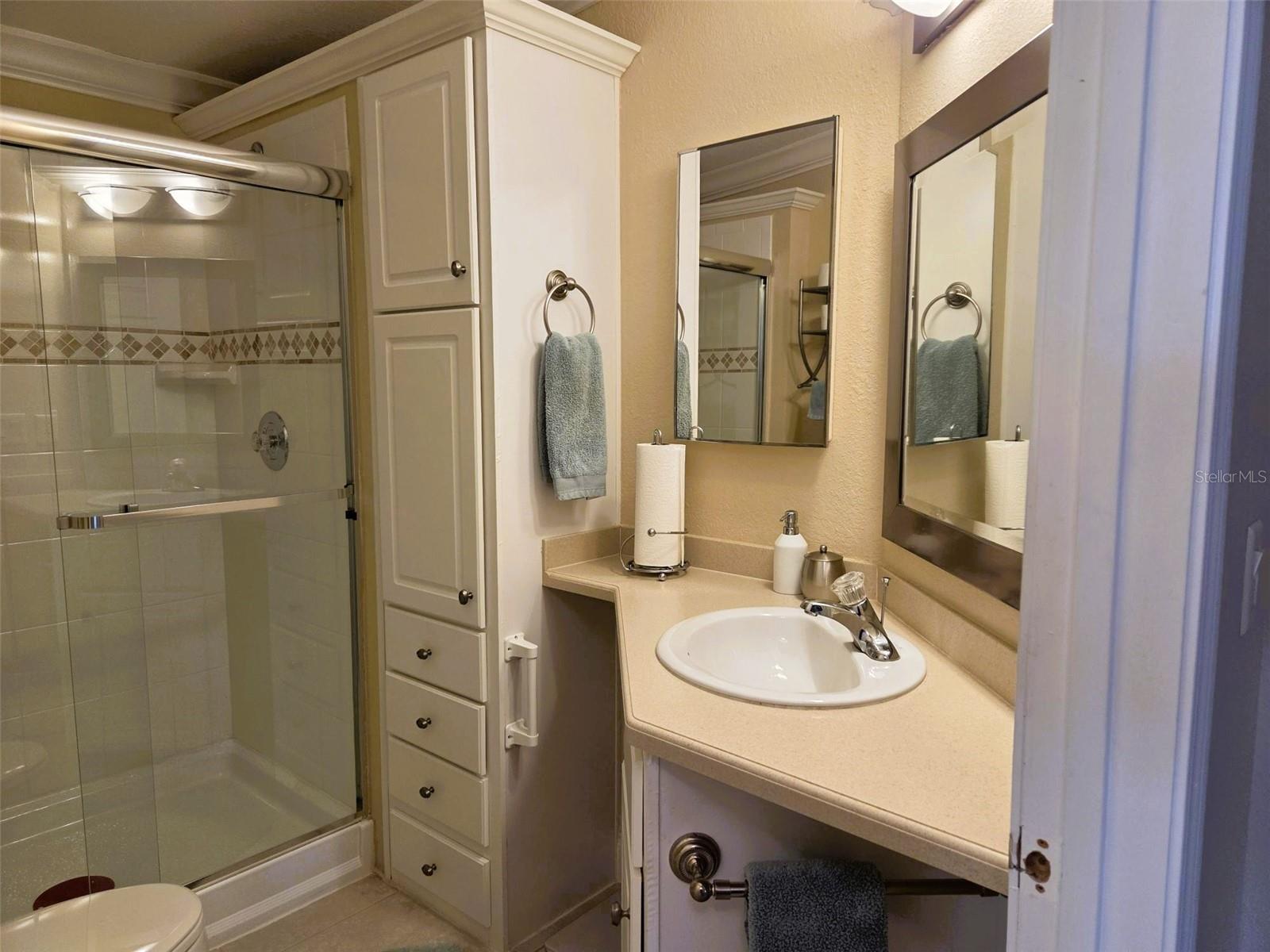 Image 29 of 38 For 3213 Pink Oak Terrace