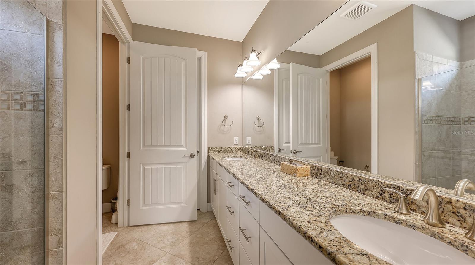 Image 16 of 35 For 11105 Sandhill Preserve Drive