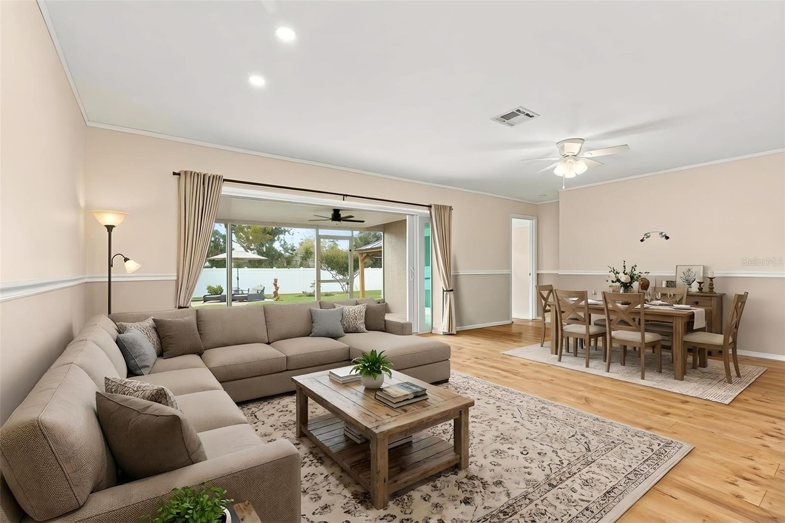 Image 19 of 51 For 5852 Whistlewood Circle