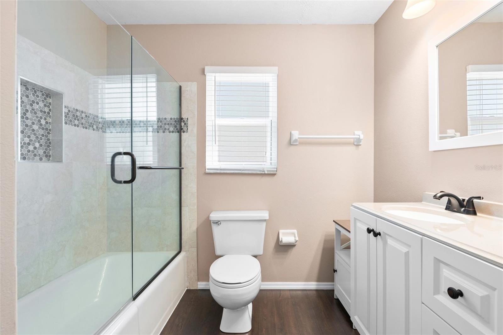 Image 28 of 51 For 5852 Whistlewood Circle