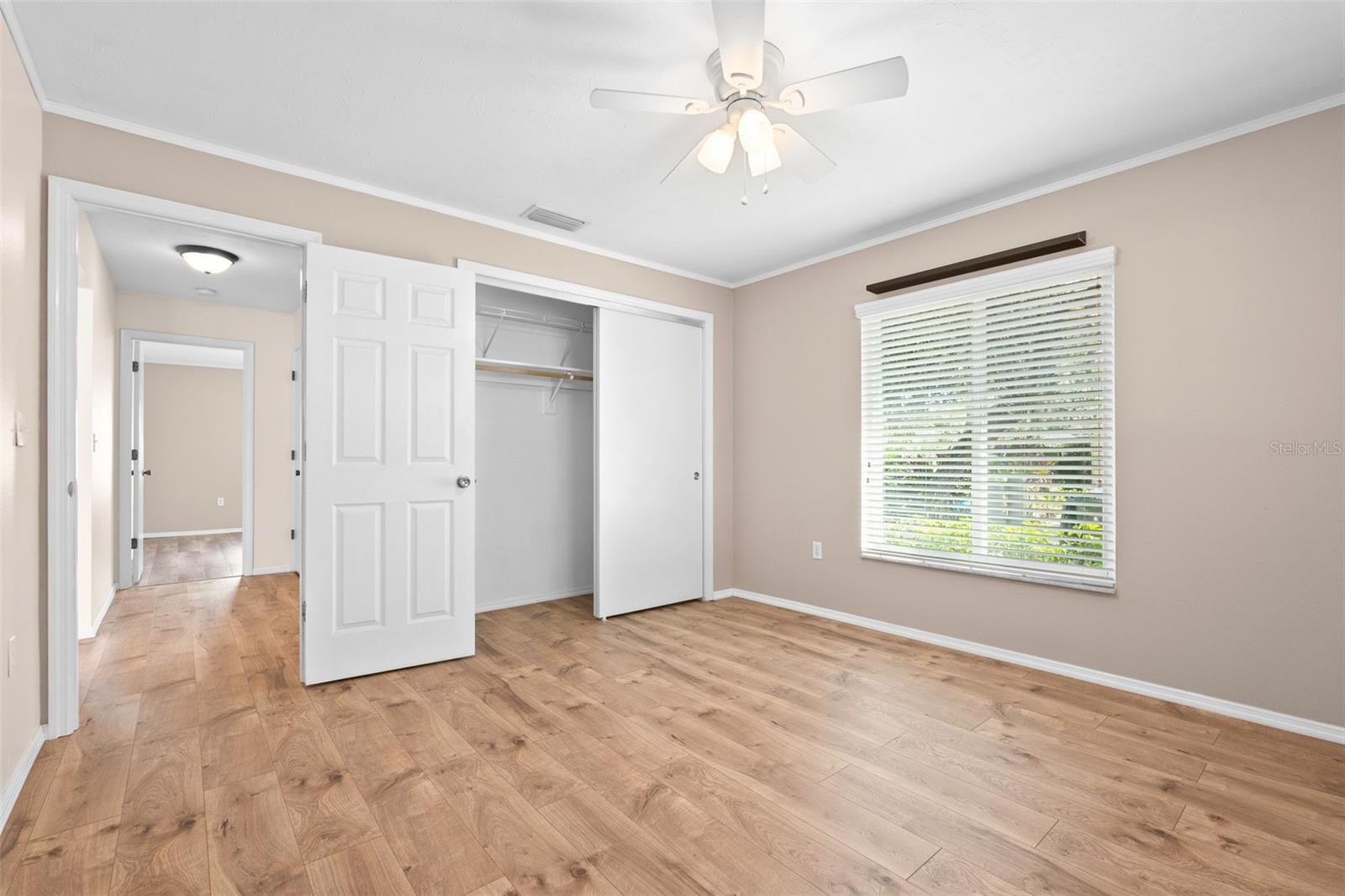 Image 30 of 51 For 5852 Whistlewood Circle