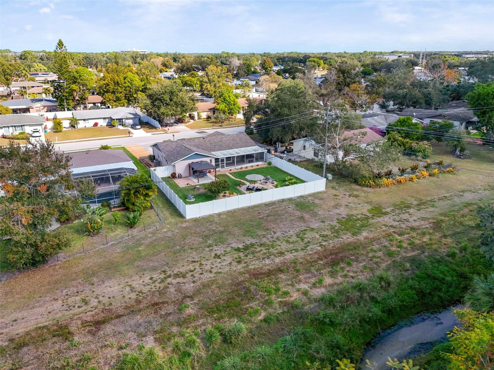 Image 35 of 51 For 5852 Whistlewood Circle