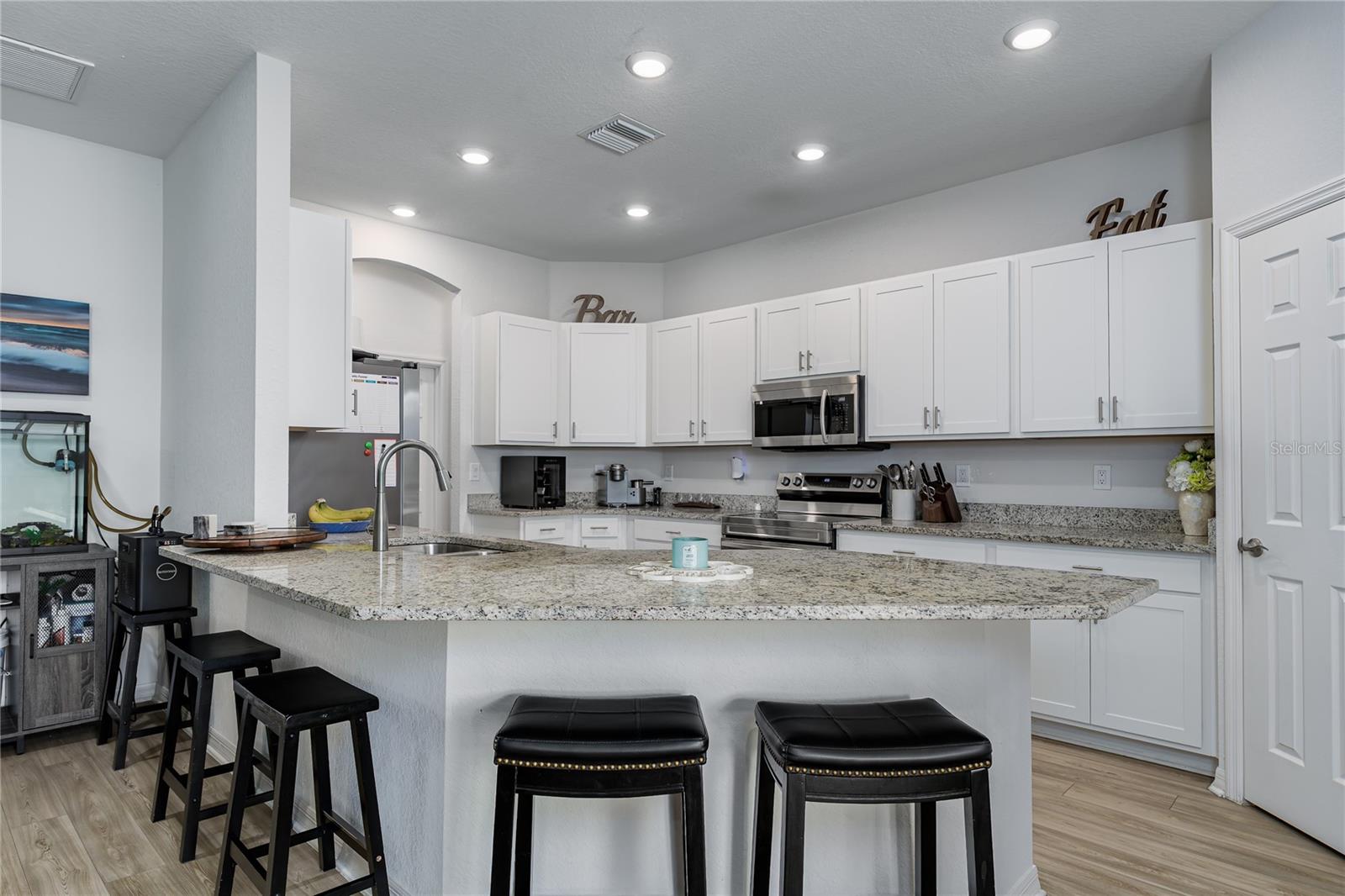 Image 10 of 40 For 16129 67th Court E