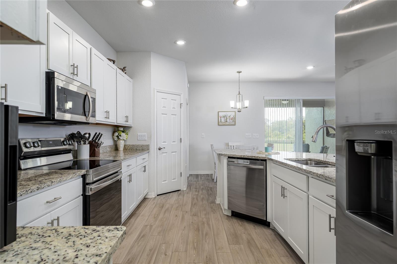 Image 12 of 40 For 16129 67th Court E