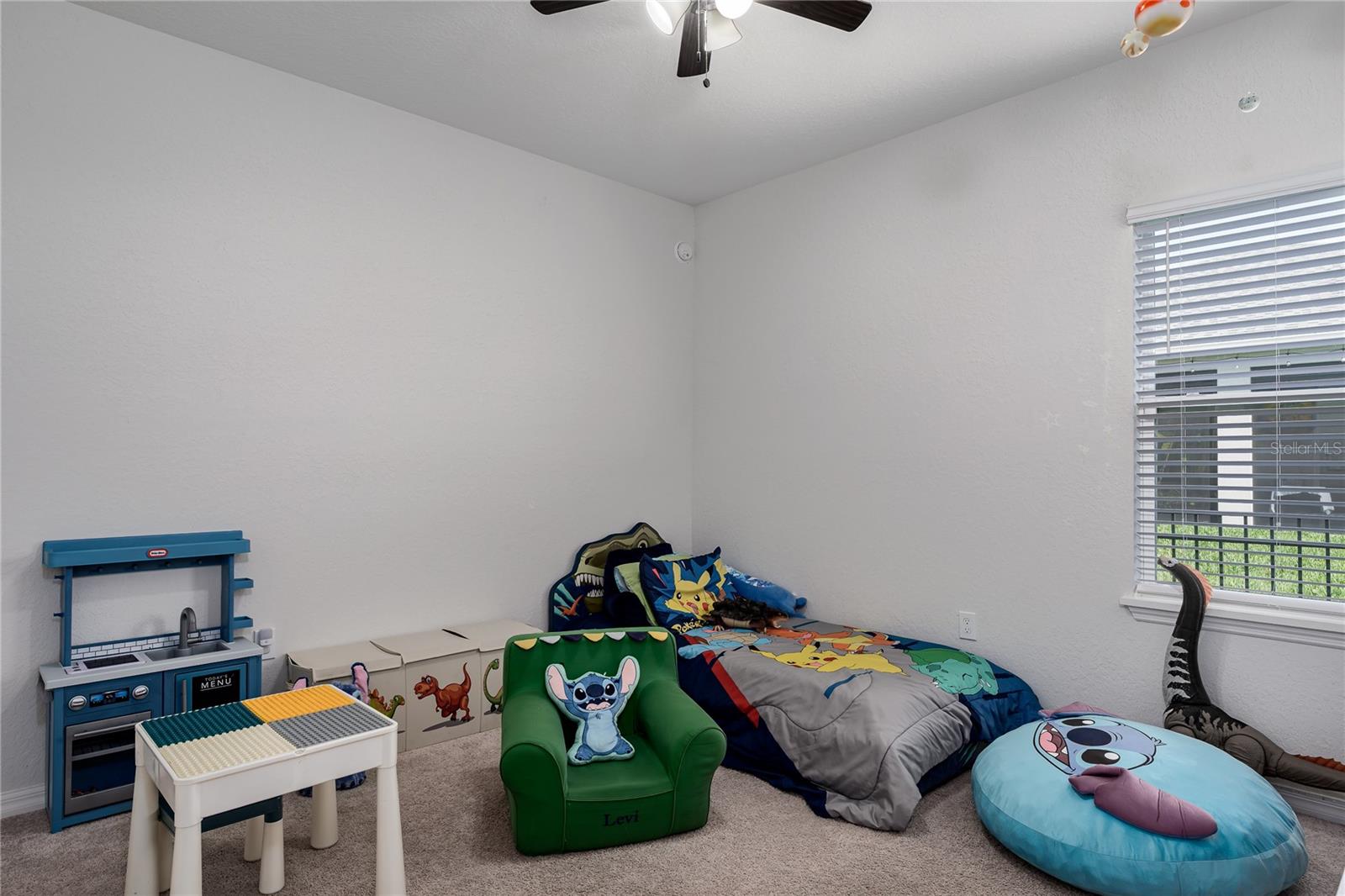 Image 14 of 40 For 16129 67th Court E