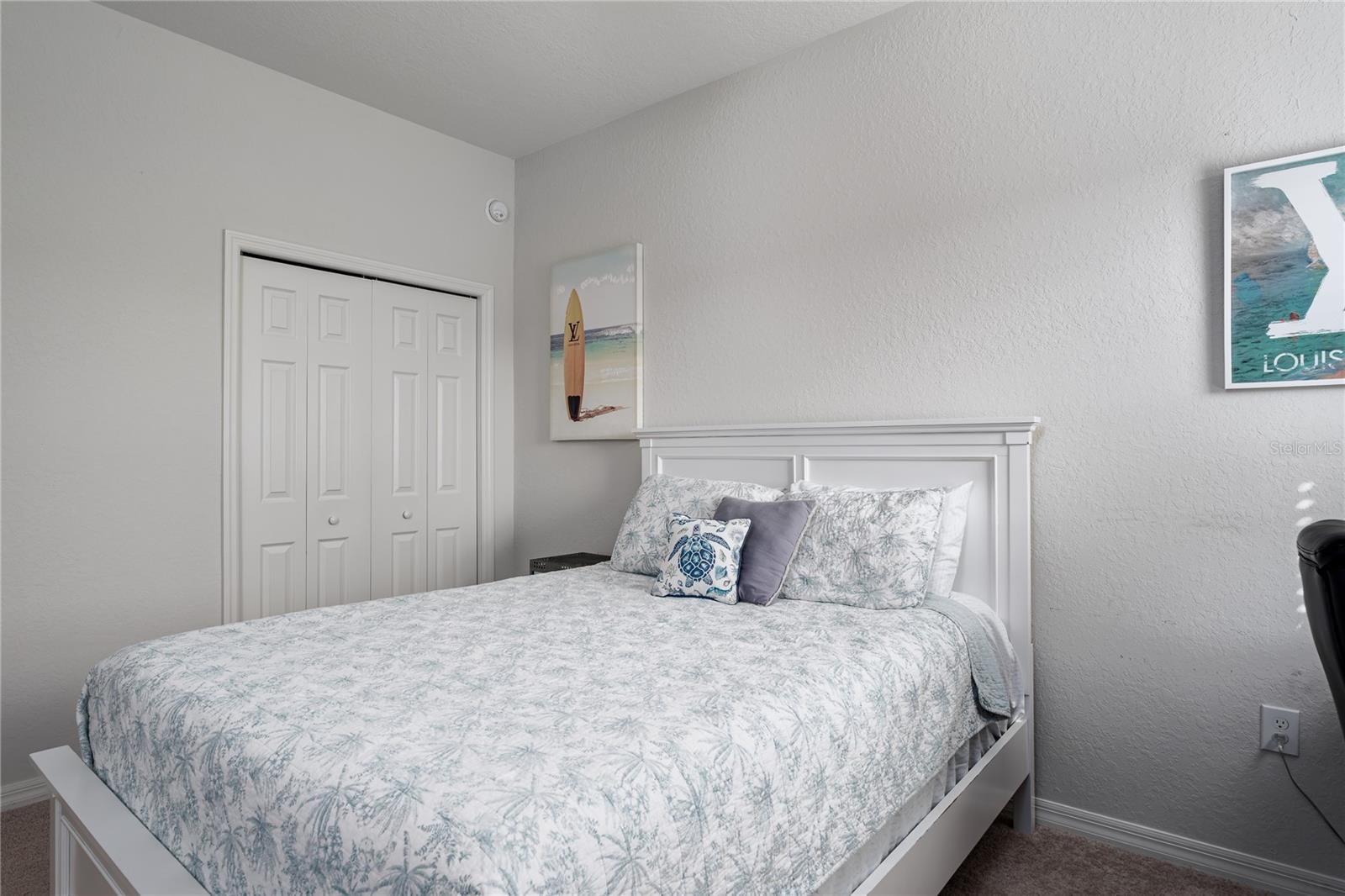 Image 19 of 40 For 16129 67th Court E