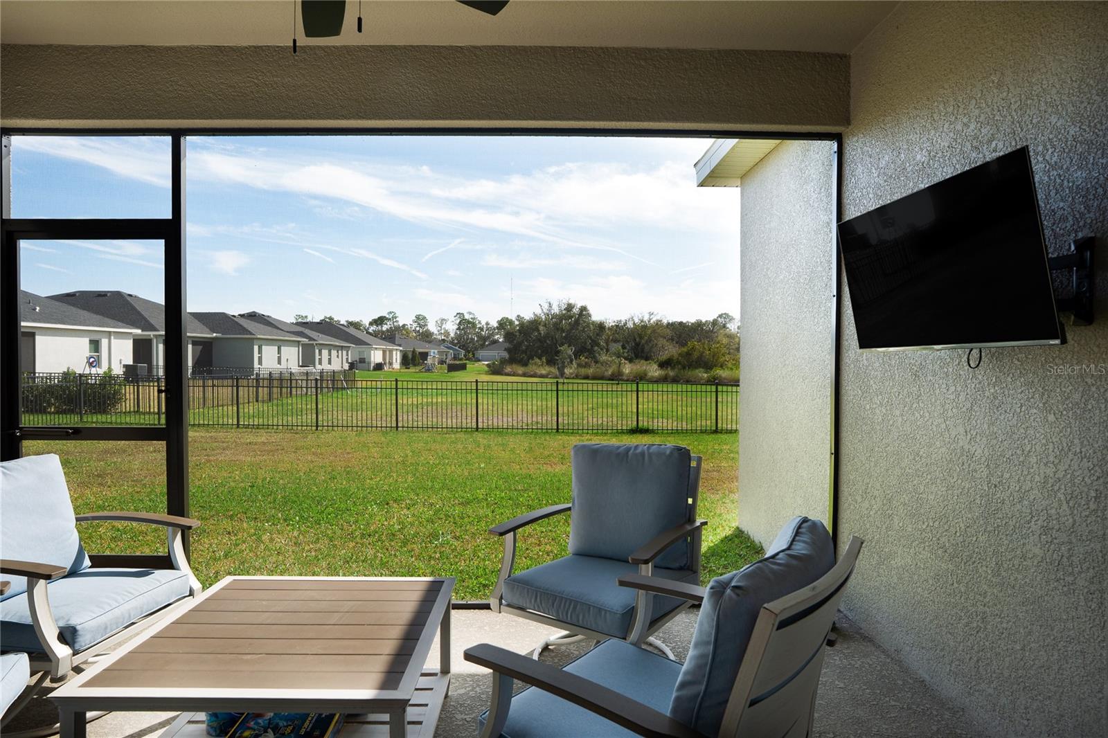 Image 26 of 40 For 16129 67th Court E