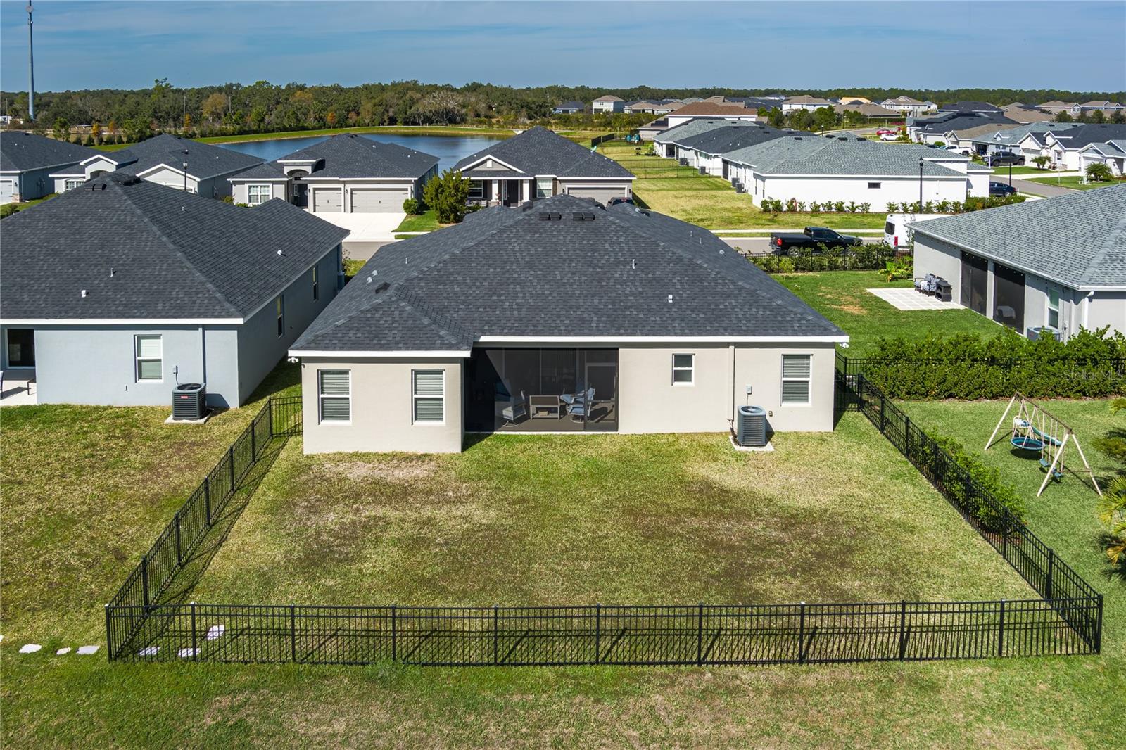 Image 37 of 40 For 16129 67th Court E