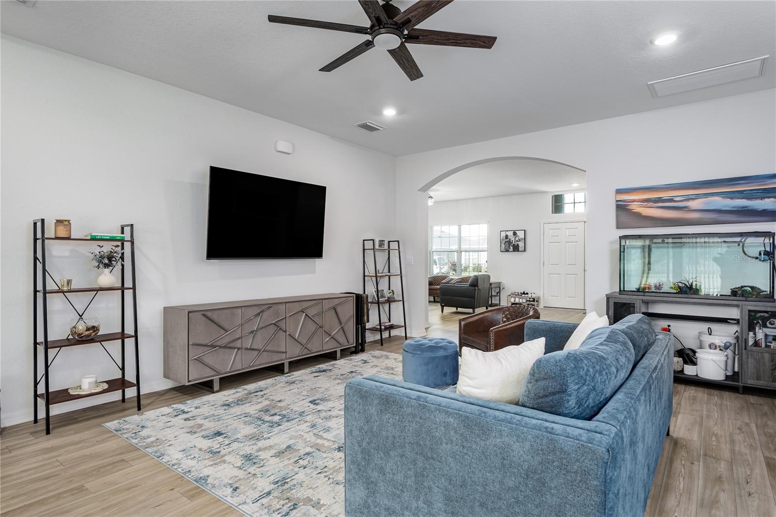 Image 8 of 40 For 16129 67th Court E