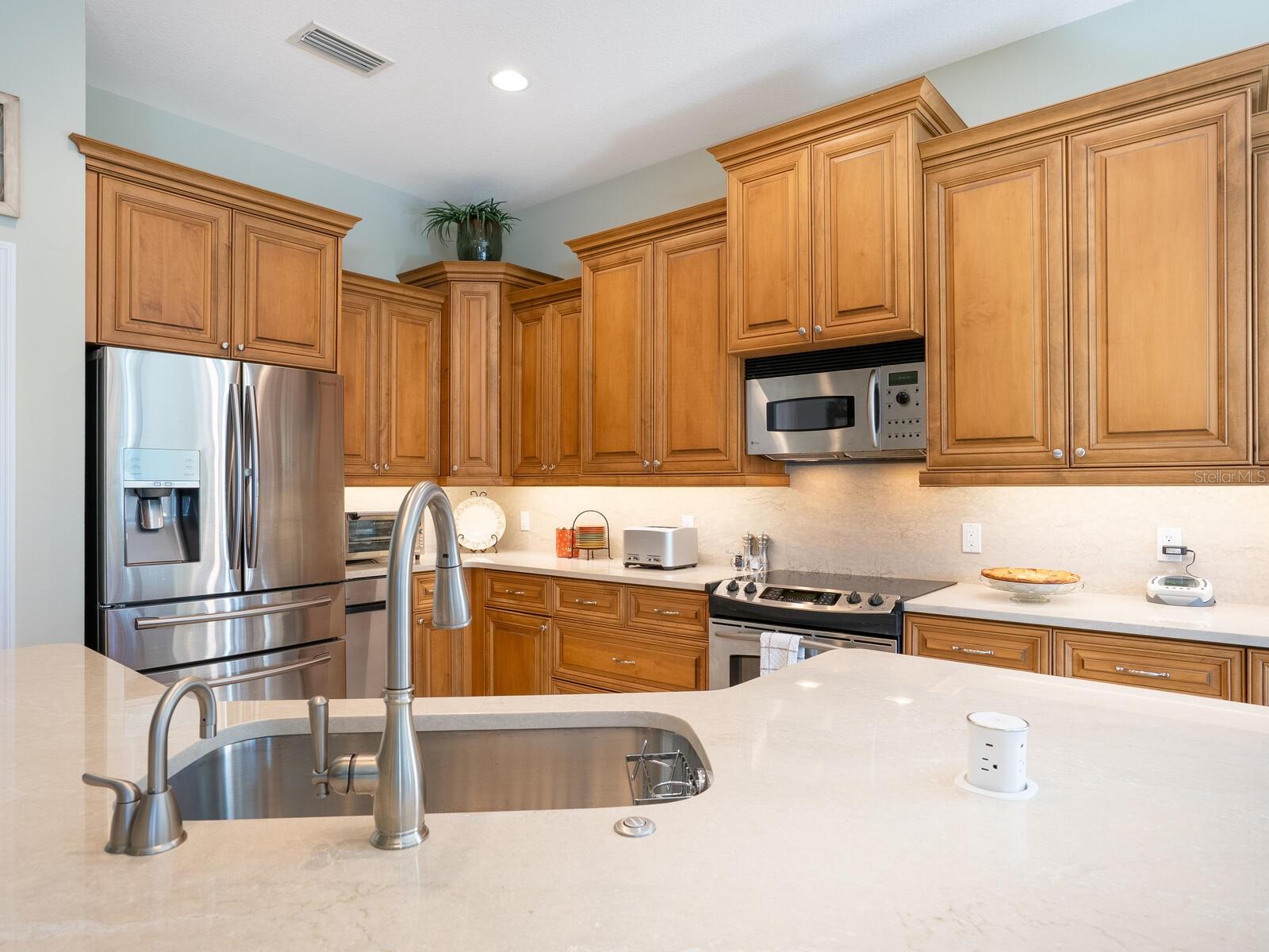 Image 14 of 63 For 13911 Siena Loop