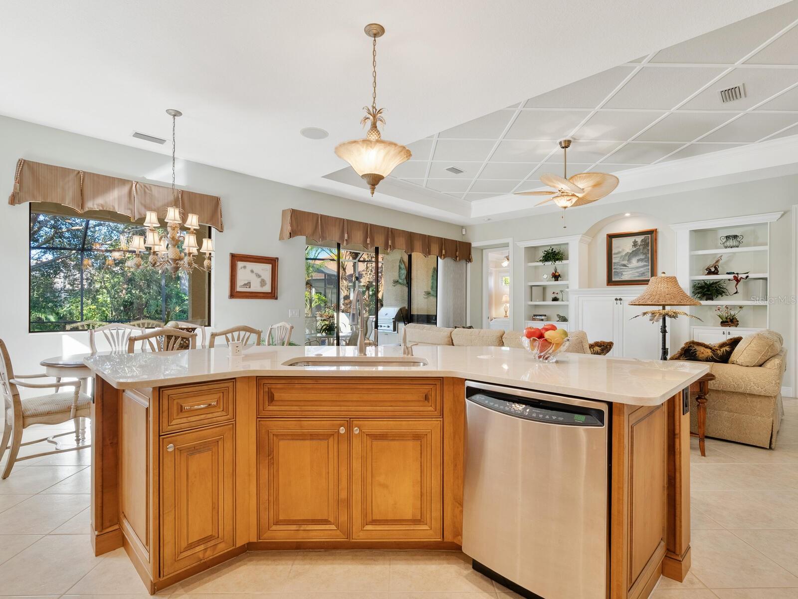 Image 17 of 63 For 13911 Siena Loop