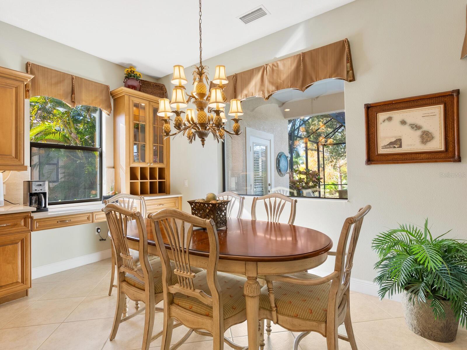 Image 18 of 63 For 13911 Siena Loop