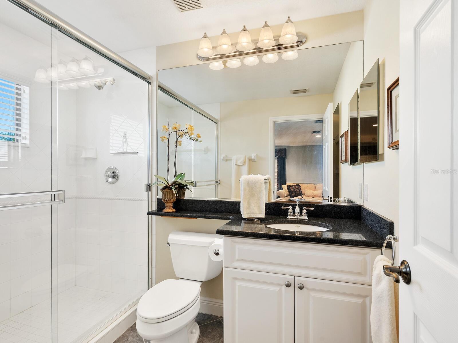 Image 37 of 63 For 13911 Siena Loop