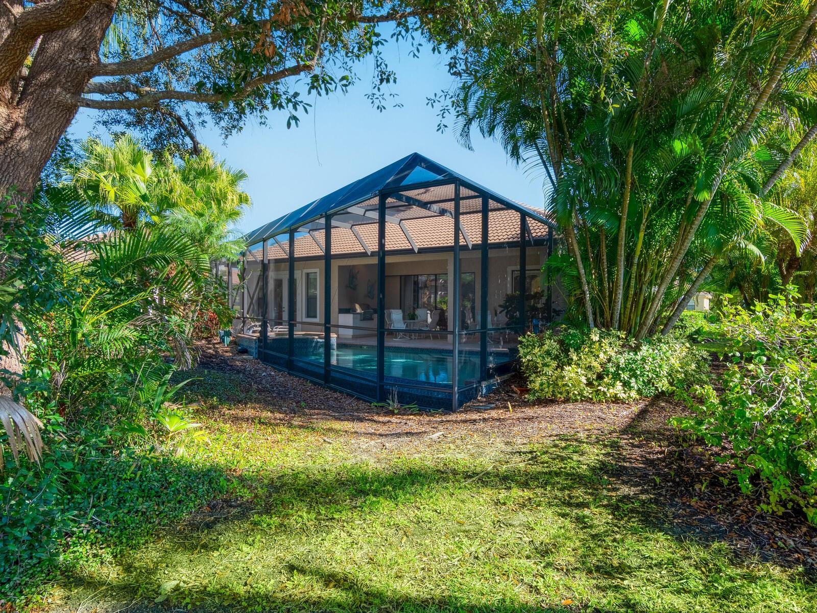 Image 50 of 63 For 13911 Siena Loop