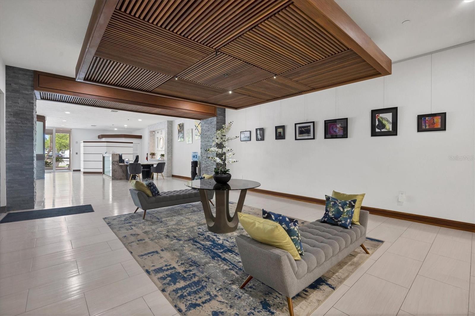 Image 9 of 20 For 101 Gulfstream Avenue 9a