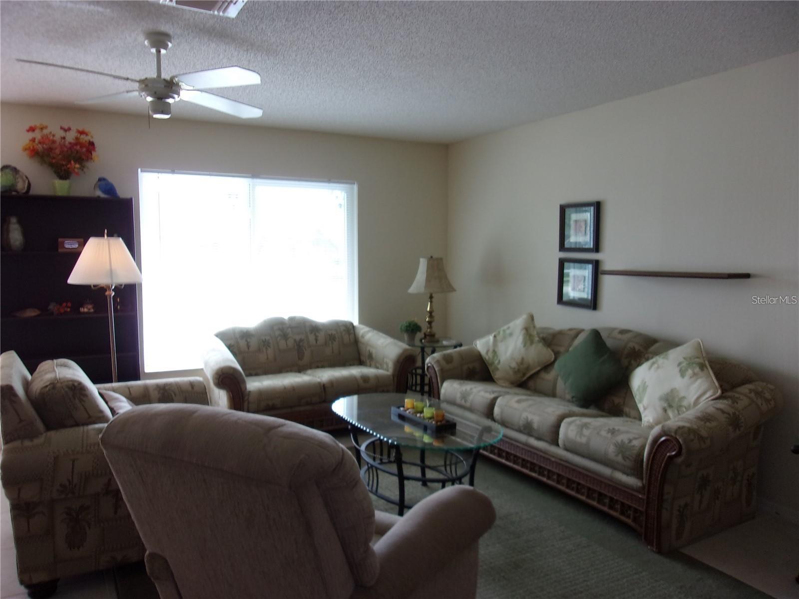 Image 4 of 20 For 1814 Columbine Place