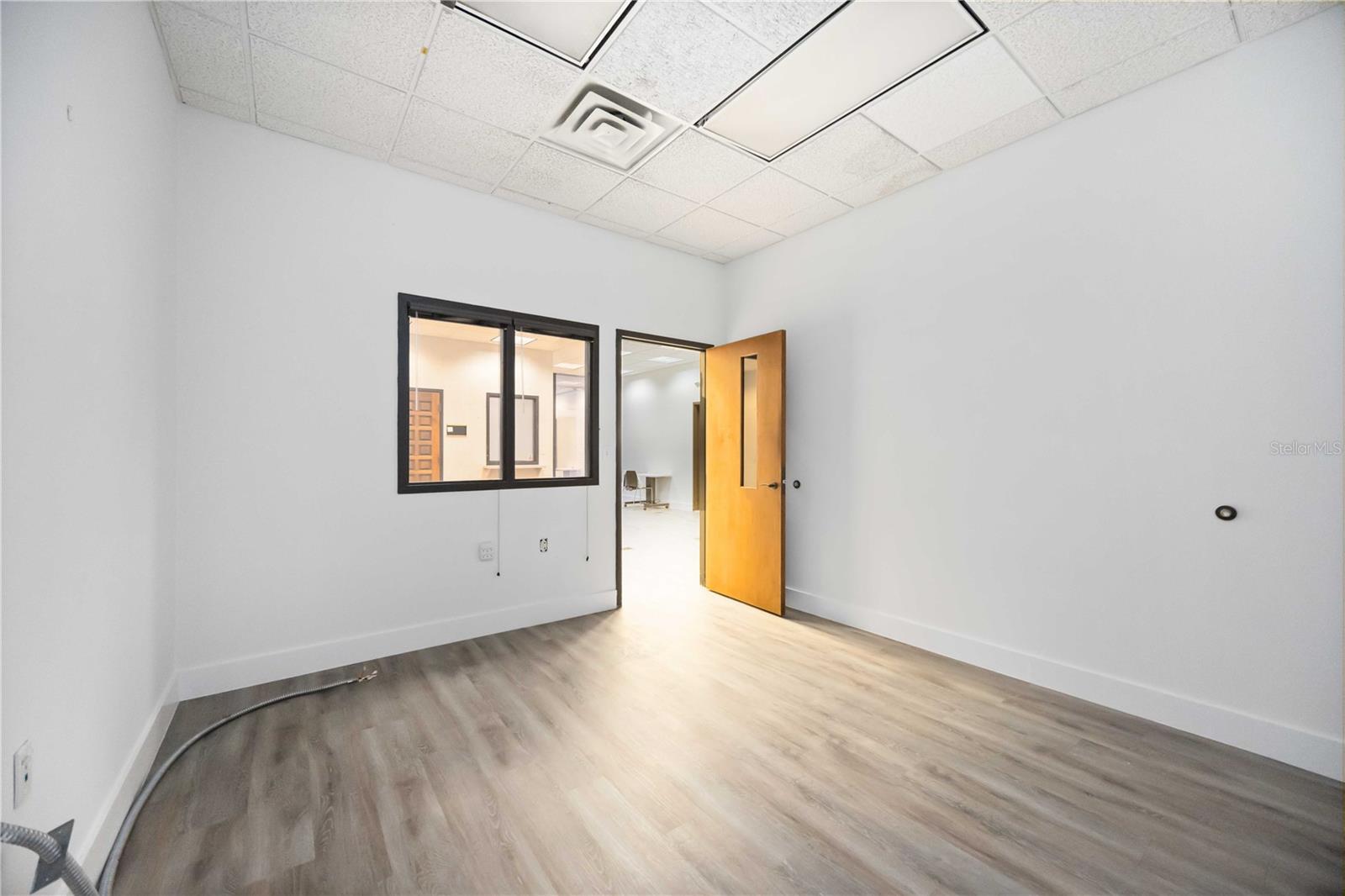 Image 14 of 36 For 1620 Tamiami Trail