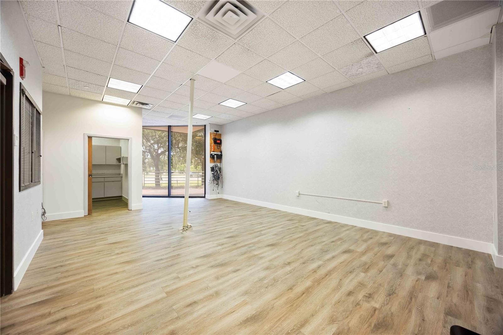 Image 16 of 36 For 1620 Tamiami Trail