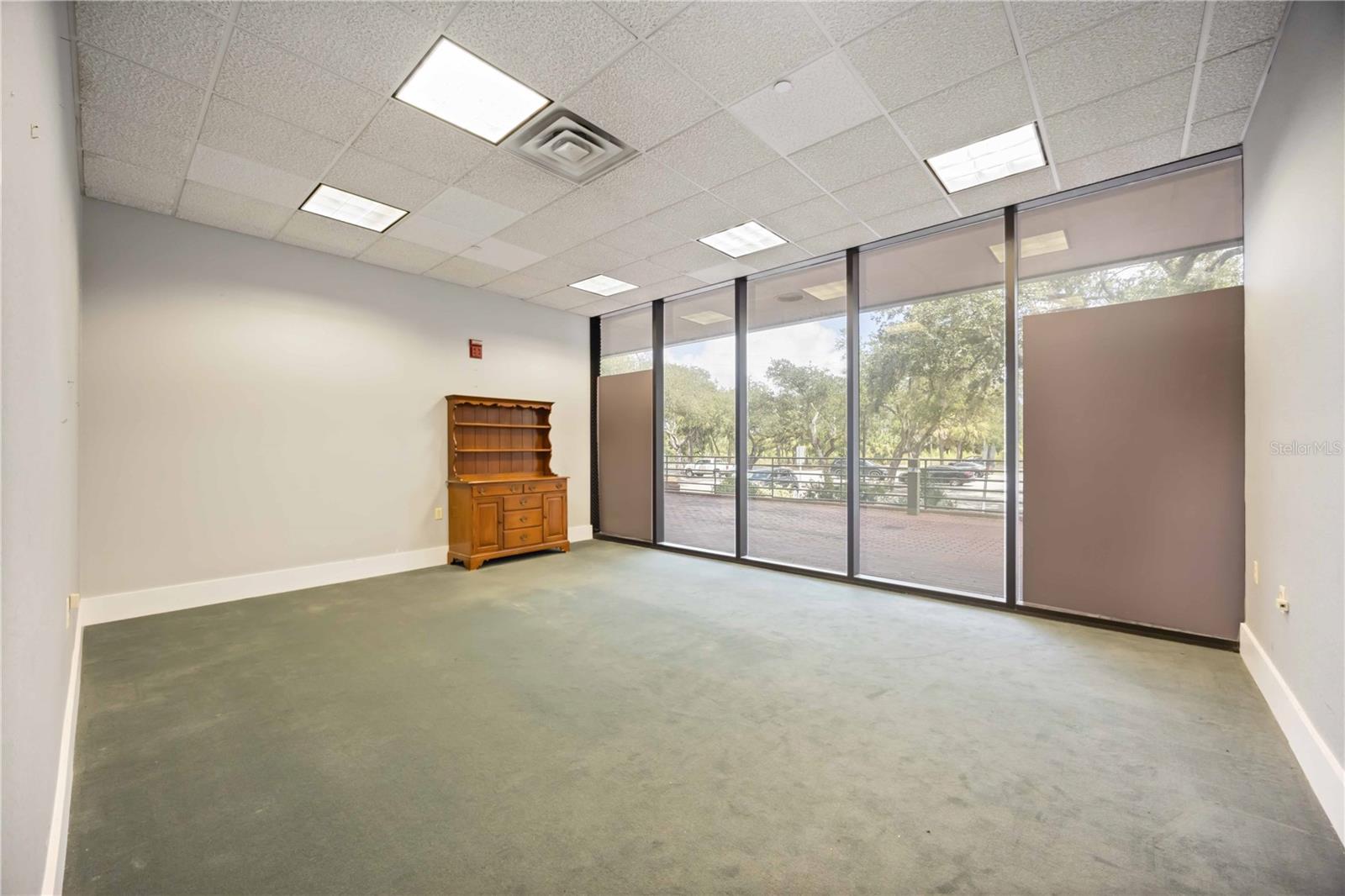 Image 25 of 36 For 1620 Tamiami Trail