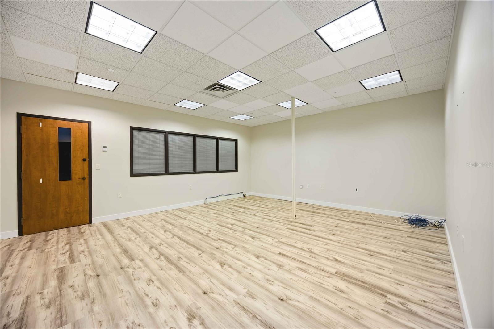 Image 34 of 36 For 1620 Tamiami Trail