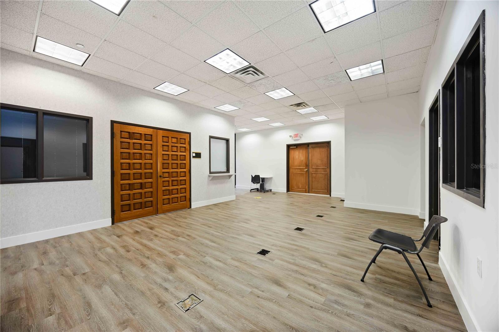 Image 6 of 36 For 1620 Tamiami Trail