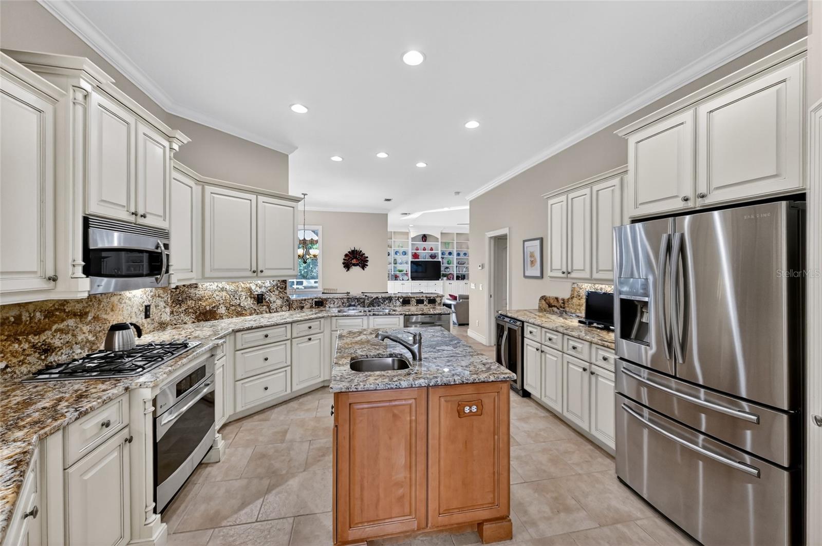 Image 13 of 33 For 404 Partridge Circle