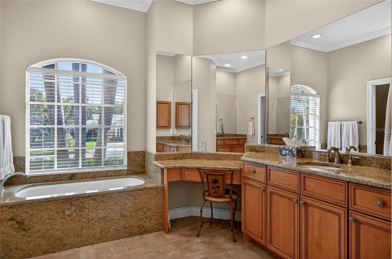 Image 18 of 33 For 404 Partridge Circle