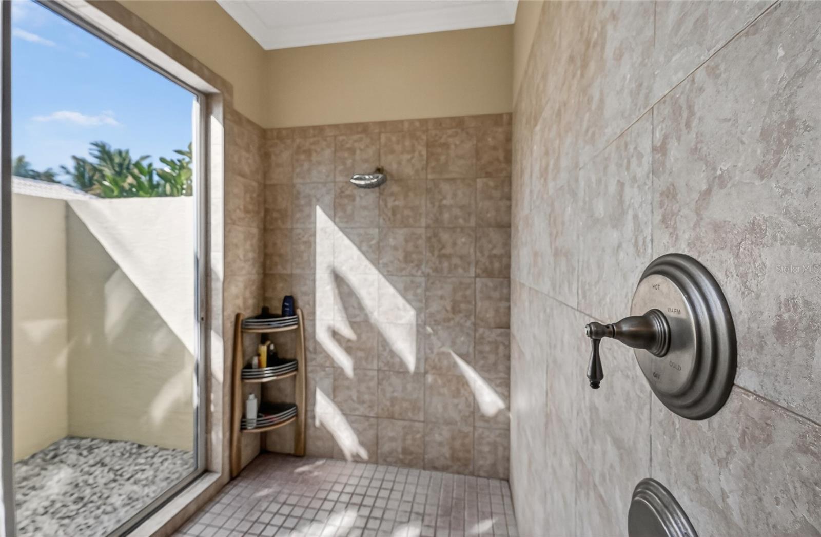 Image 19 of 33 For 404 Partridge Circle