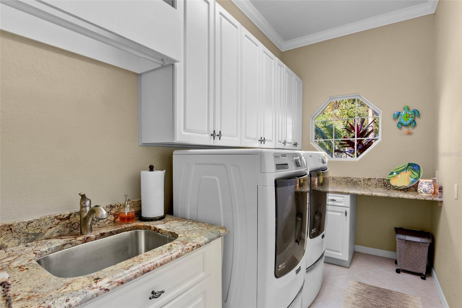 Image 40 of 53 For 4798 Hanging Moss Lane