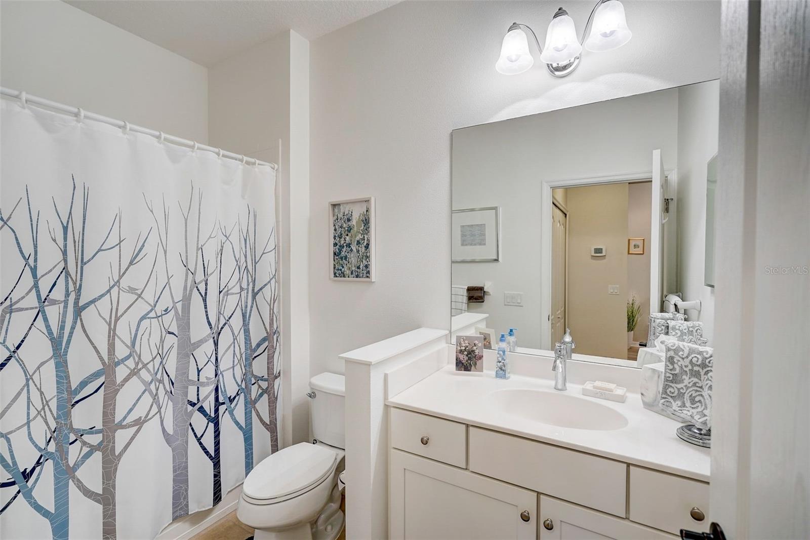 Image 16 of 37 For 4826 Maymont Park Circle