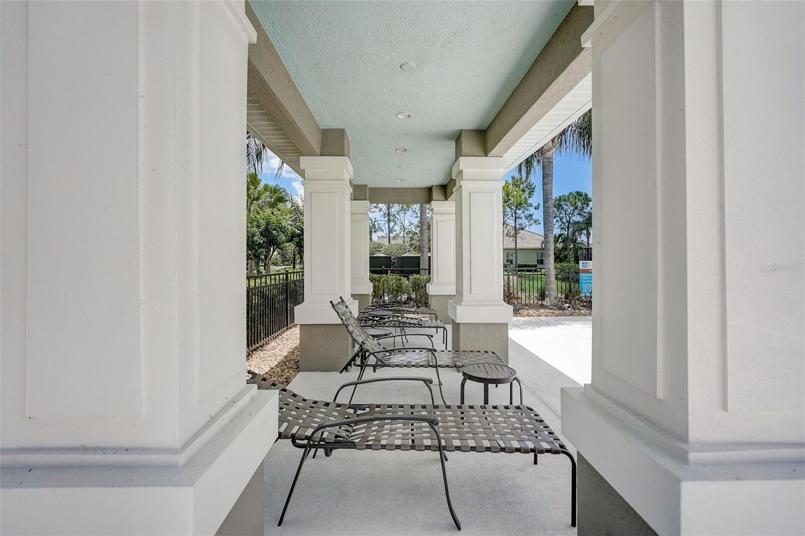 Image 34 of 37 For 4826 Maymont Park Circle