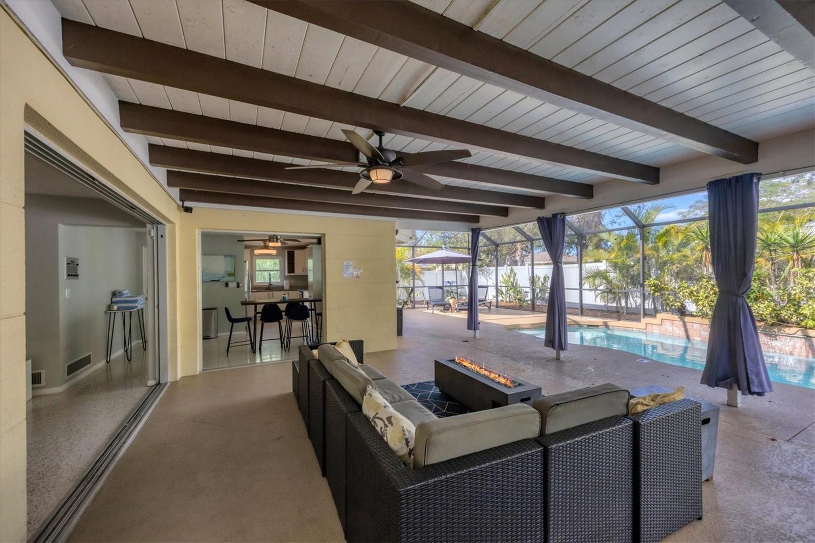 Image 20 of 27 For 2927 Webber Street