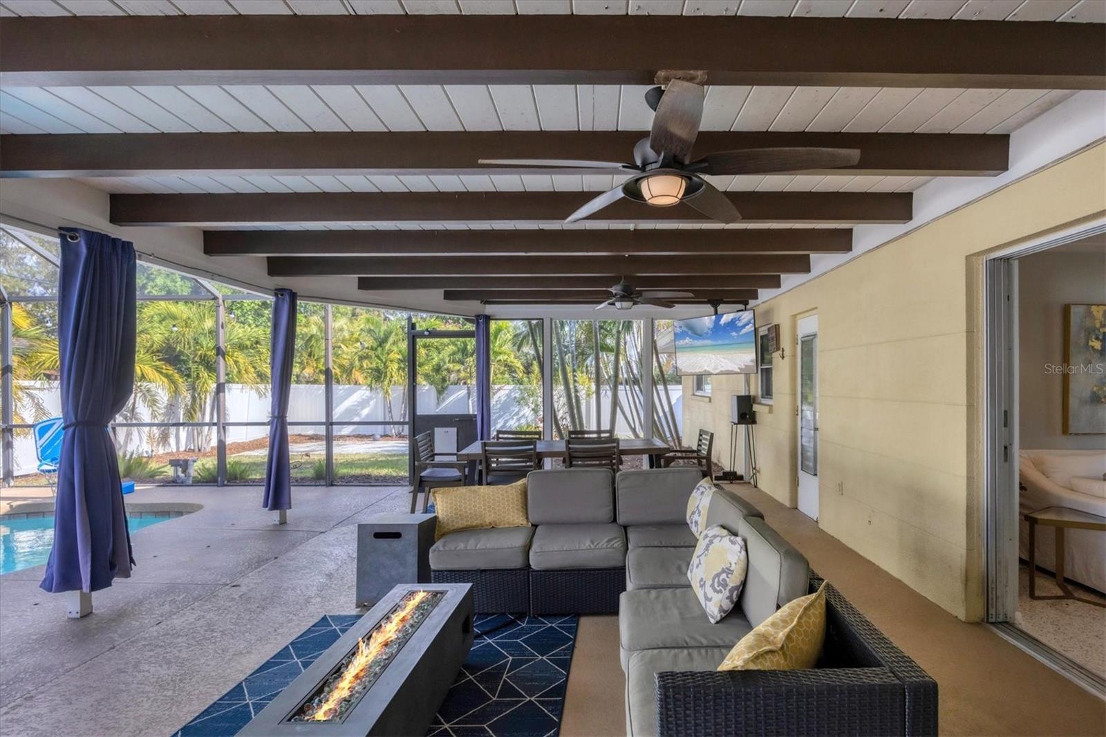 Image 22 of 27 For 2927 Webber Street