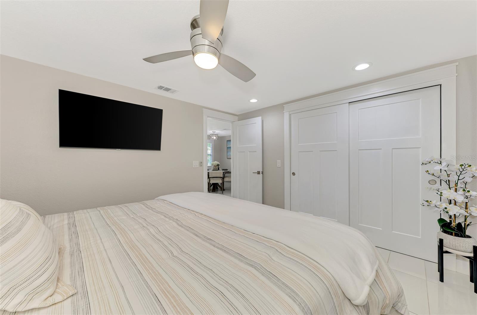 Image 19 of 30 For 205 Avenida De Bahia