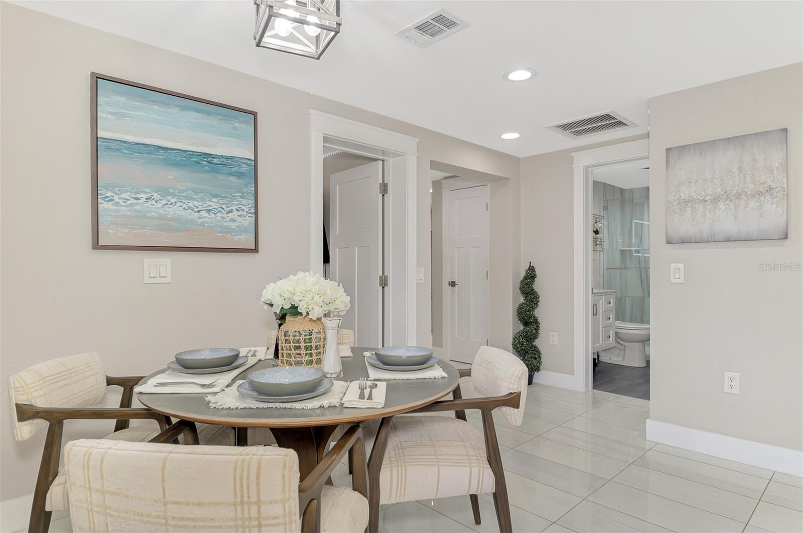 Image 6 of 30 For 205 Avenida De Bahia