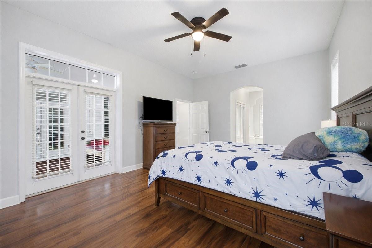 Image 15 of 42 For 1029 Briarwood Drive