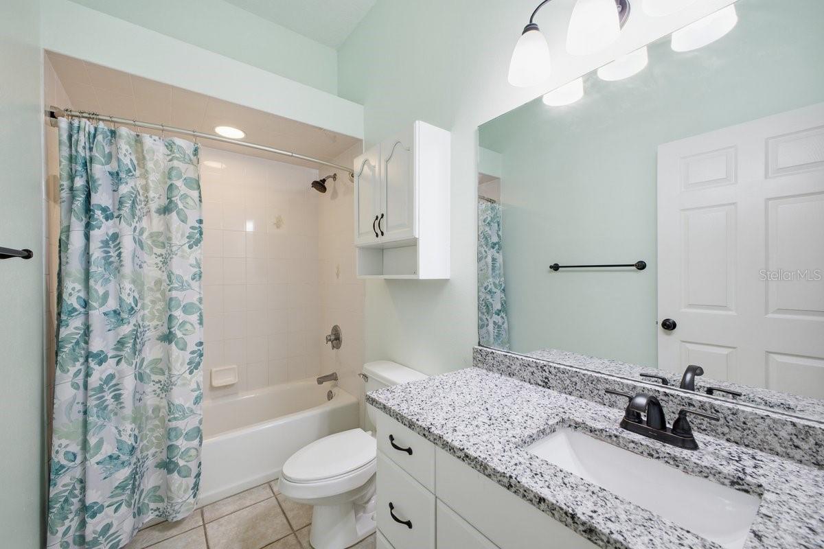 Image 25 of 42 For 1029 Briarwood Drive