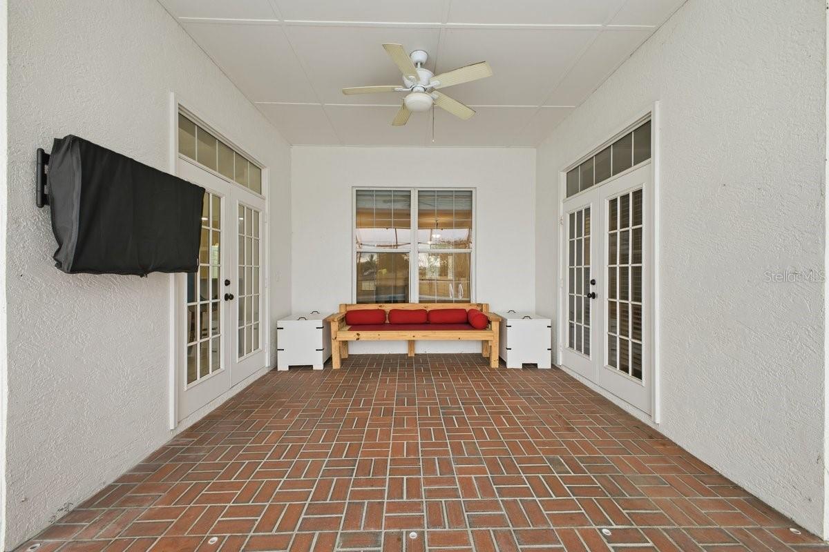 Image 27 of 42 For 1029 Briarwood Drive