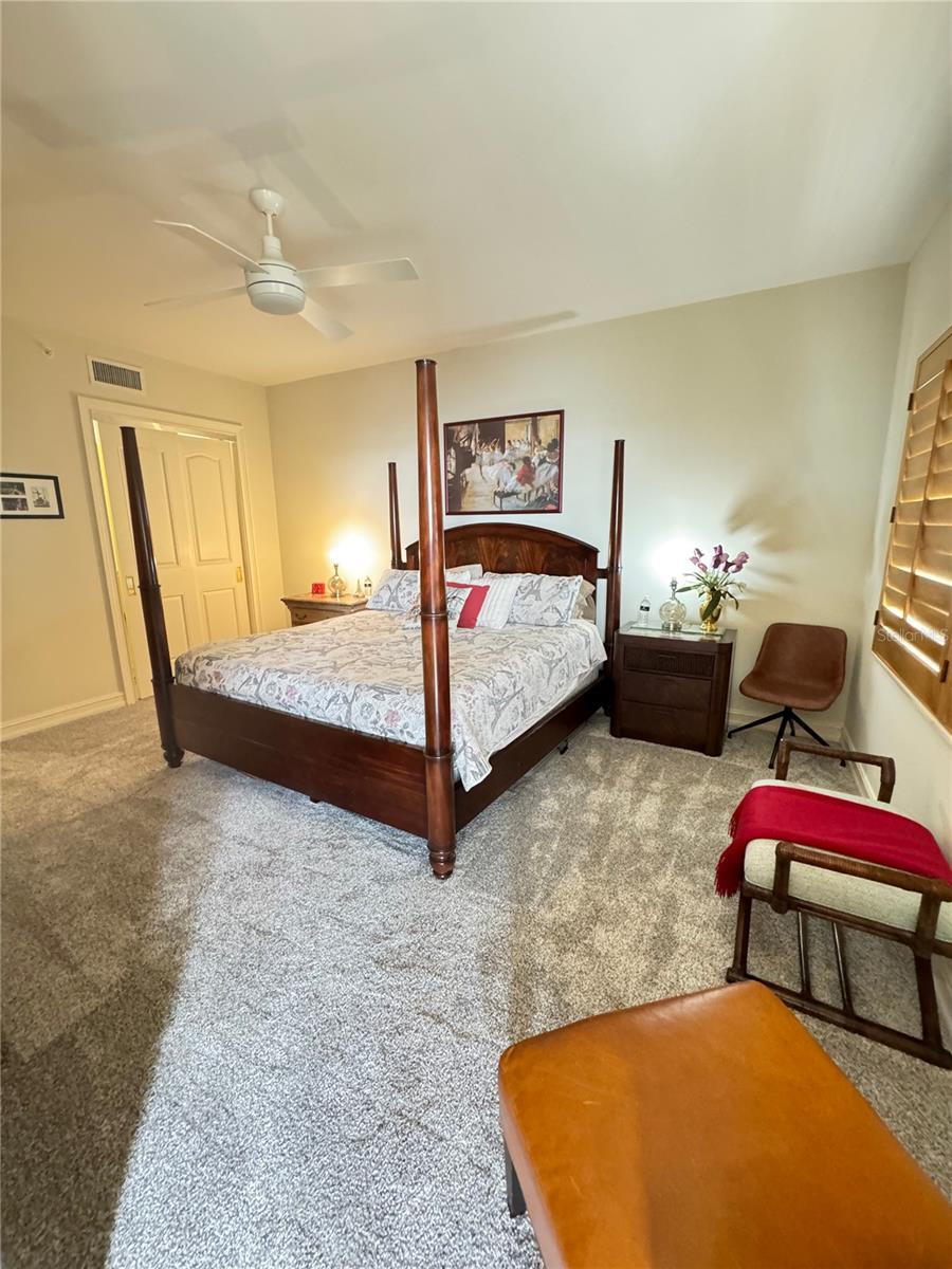 Image 43 of 71 For 1111 Ritz Carlton Drive 1404