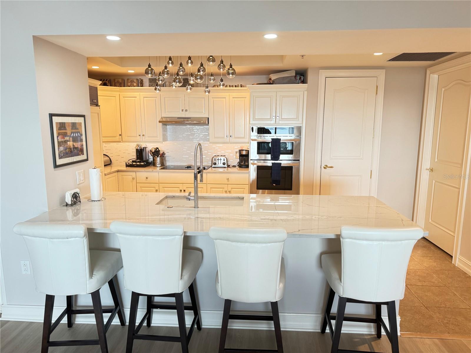 Image 8 of 71 For 1111 Ritz Carlton Drive 1404