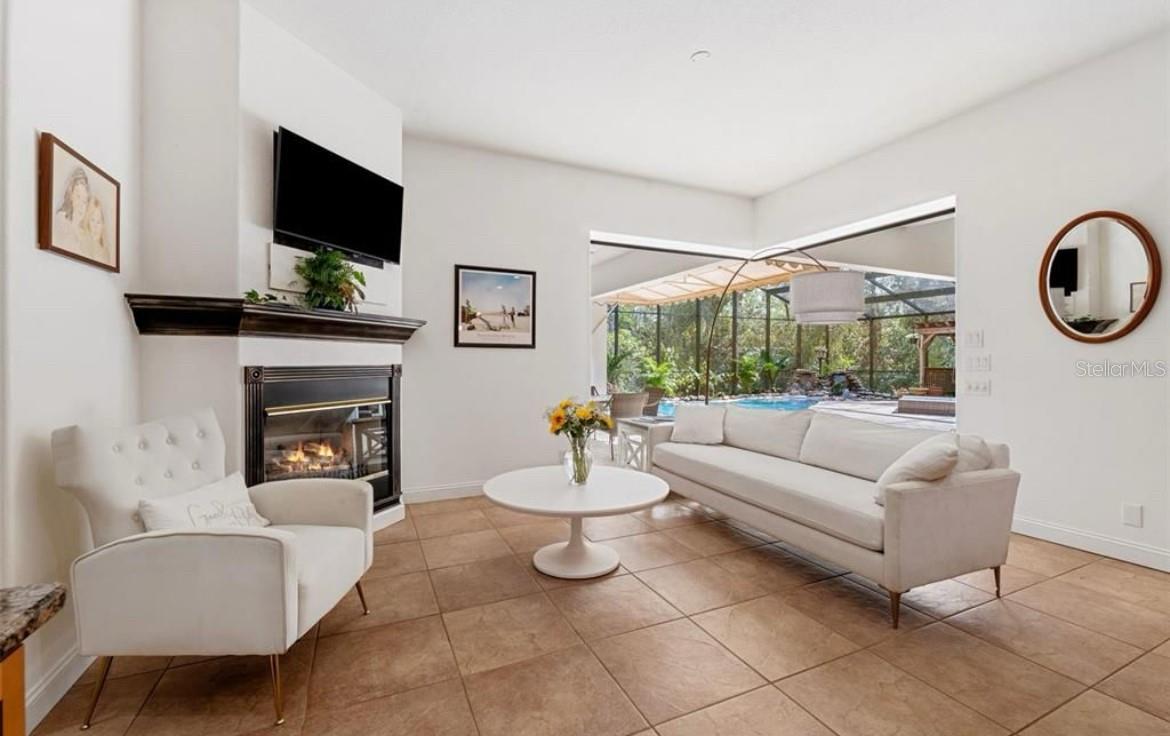 Image 18 of 46 For 4583 Baycedar Lane