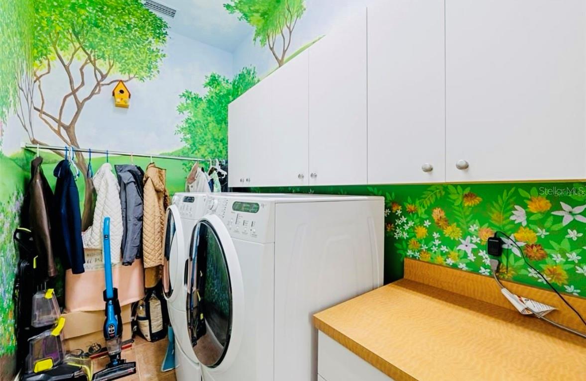 Image 34 of 46 For 4583 Baycedar Lane