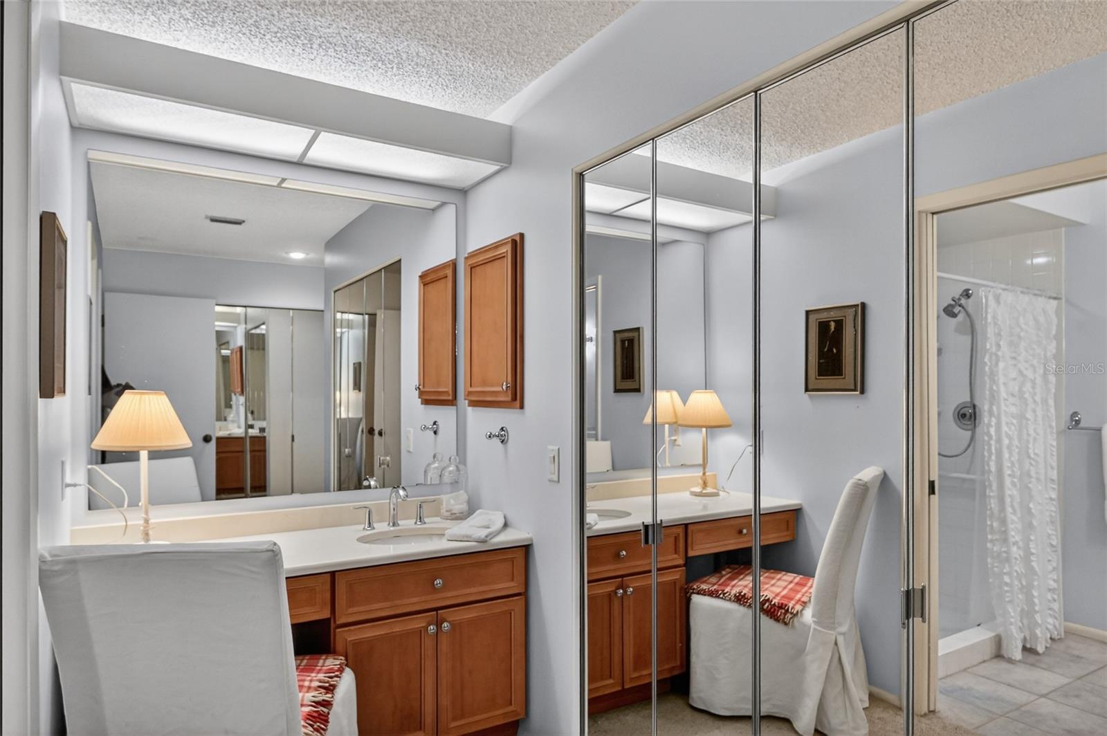 Image 23 of 60 For 5729 Garden Lakes Palm