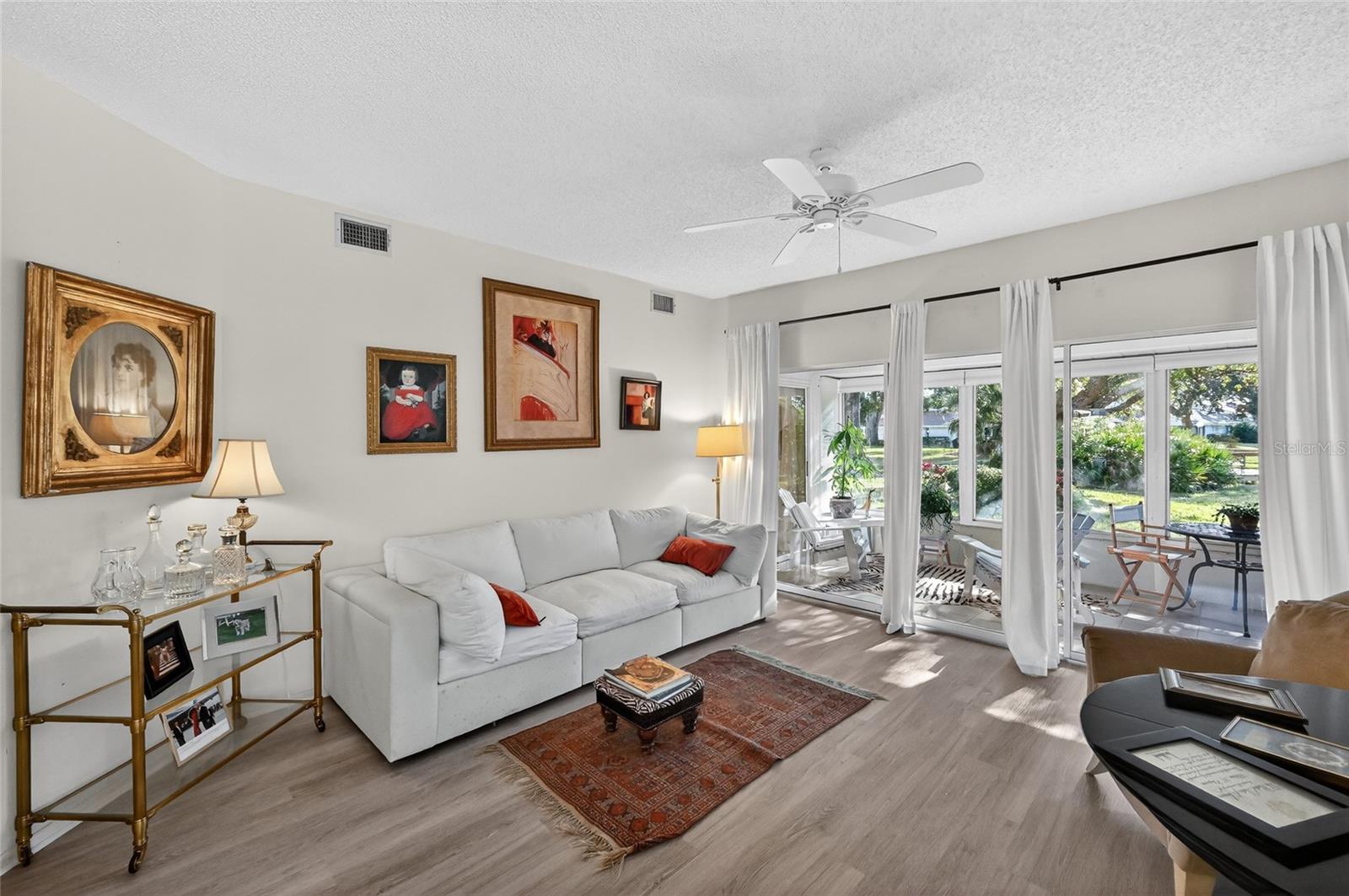 Image 8 of 60 For 5729 Garden Lakes Palm