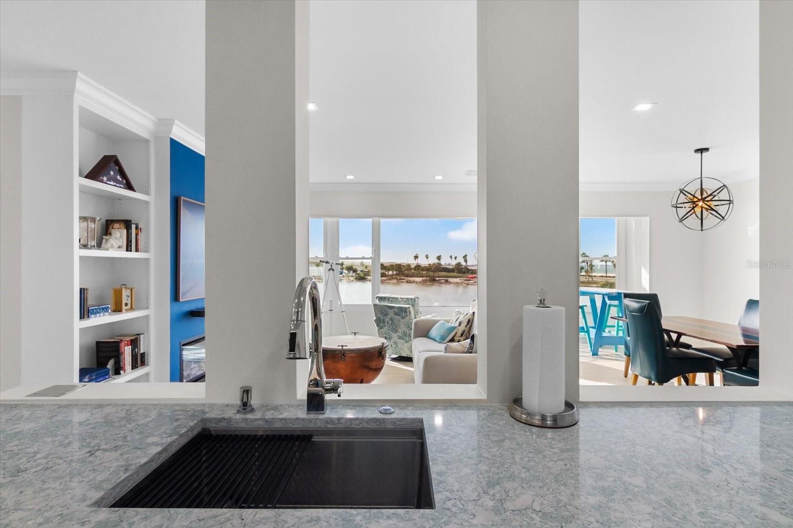 Image 26 of 46 For 174 Golden Gate Point 32