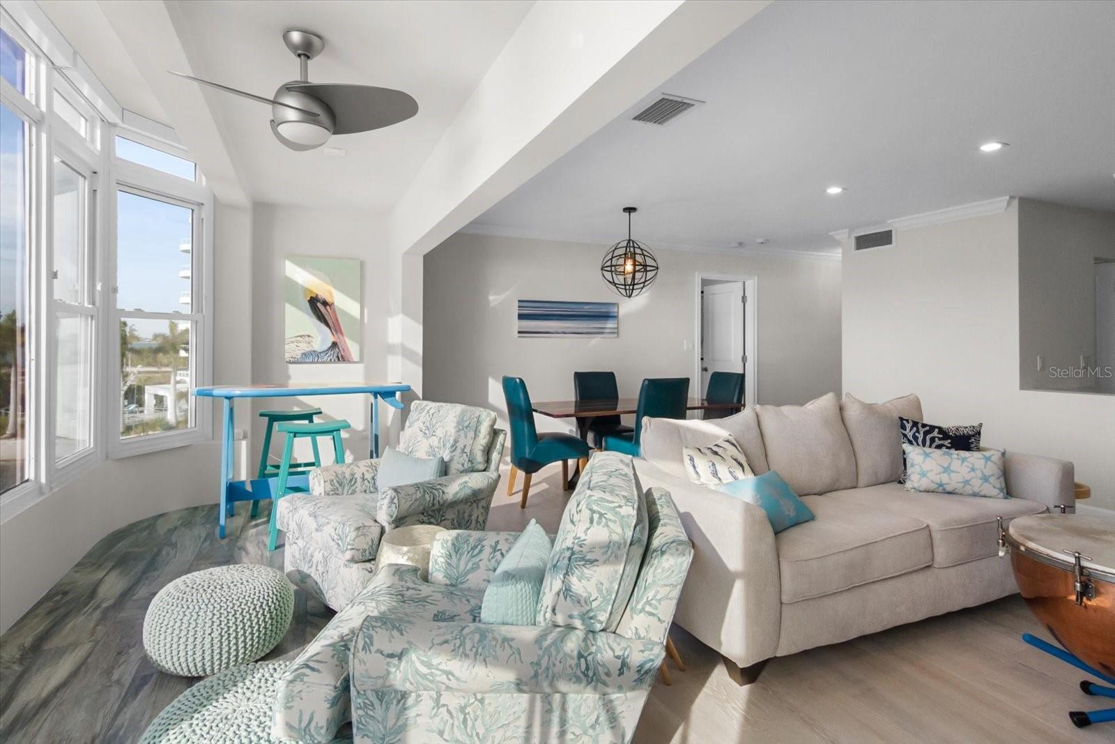 Image 8 of 46 For 174 Golden Gate Point 32